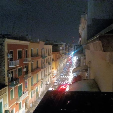 Pokoj Dla 2 Z Prywatnym Balkonem, Lazienka I Wejsciem Bari Ngoại thất bức ảnh
